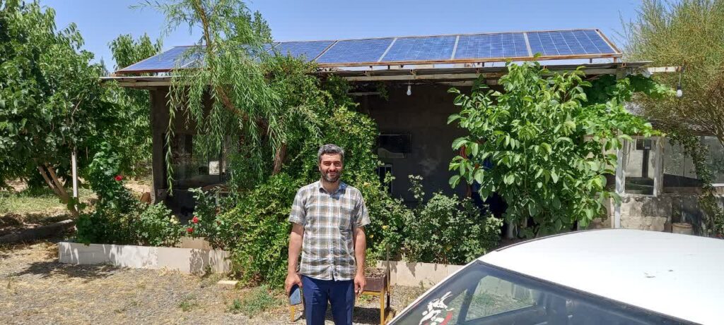 پمپ آب خورشیدی